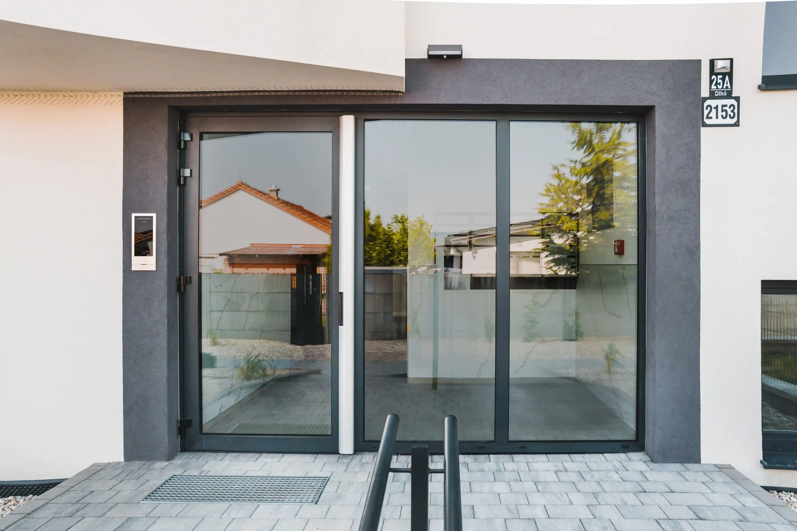 Oceľové vchodové brány